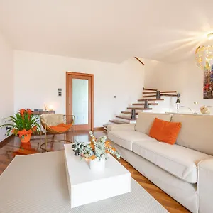 https://lake-garda-villetta.hotelinveneto.com