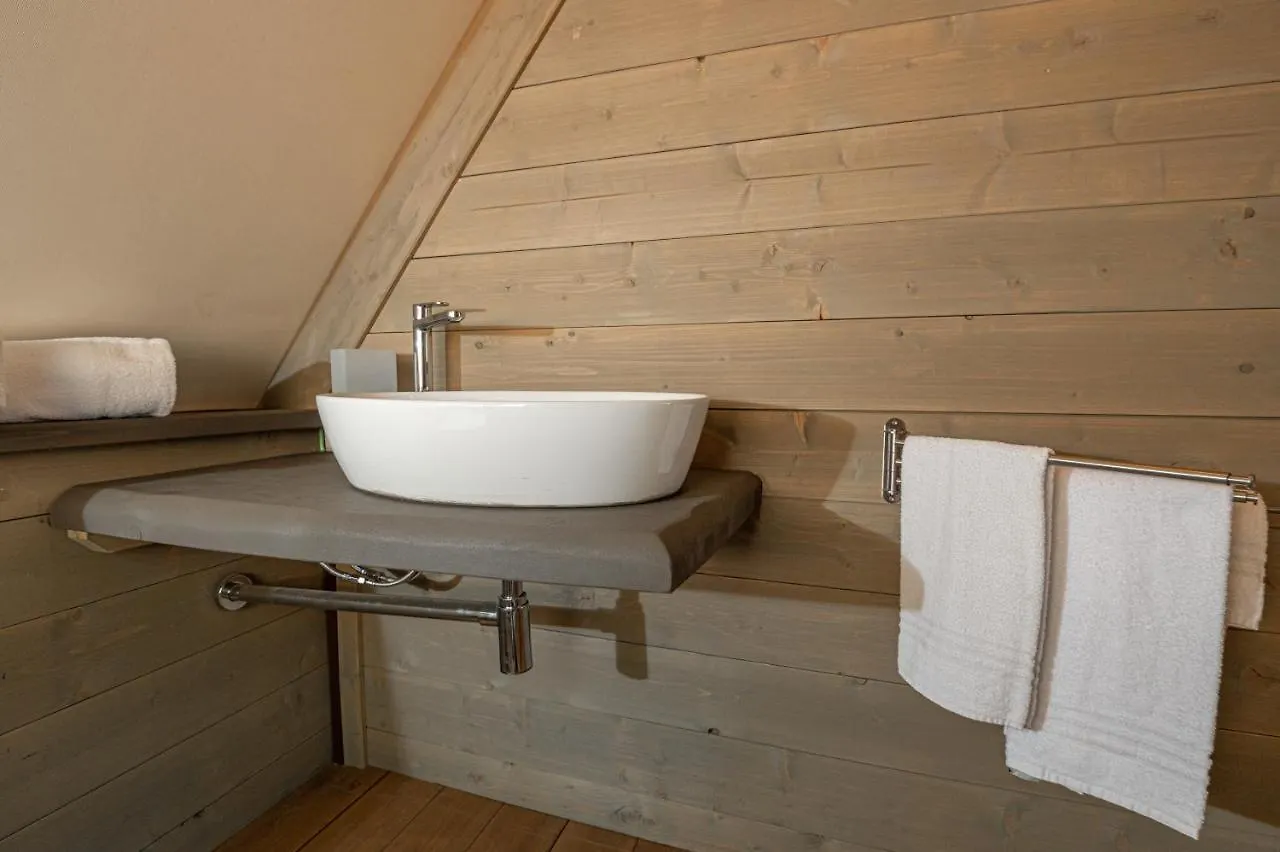 Luxe tent Il Castagno Toscana Glamping Campiglia Marittima Italië