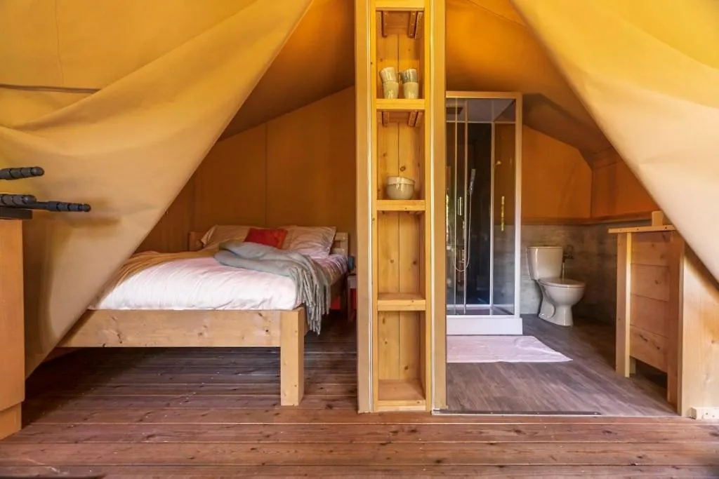 Luxe tent Il Castagno Toscana Glamping Campiglia Marittima